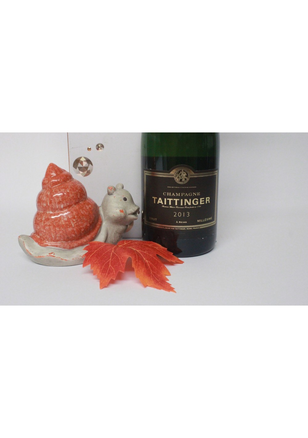 Coffret cadeau 1 Bouteille : Champagne Taittinger millésime 2013.